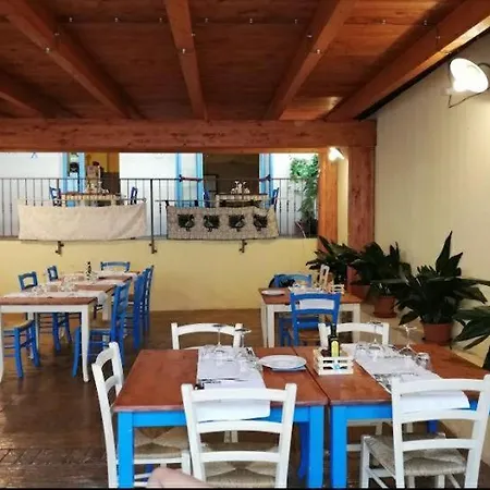 Vendégház S'apposentu Teuladesu Del Ristorante Da Stefano 3*