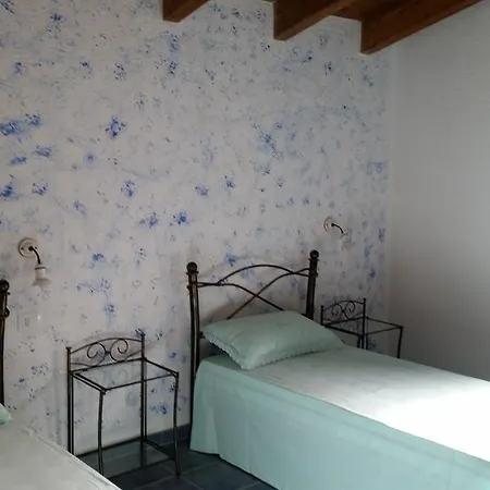 Vendégház S'apposentu Teuladesu Del Ristorante Da Stefano Teulada